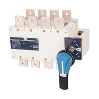 Socomec SIRCOVER 4x 1000 A (I - 0 - II)  
Výstup: 41AC4100